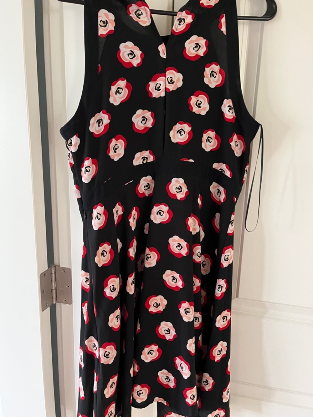 Elle Black Floral Dress with Red and Pink Blooms - Picture 2 of 4